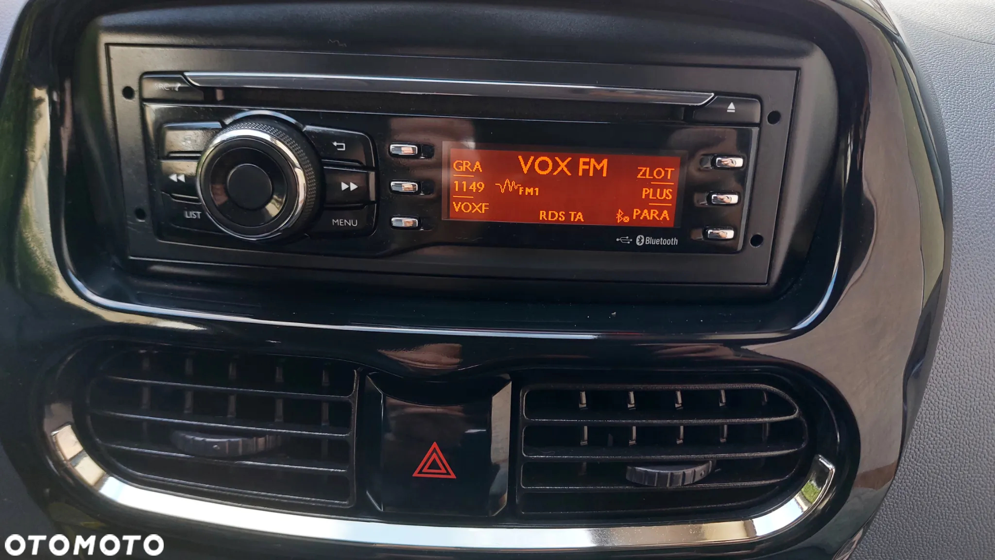 Peugeot iOn Active - 25