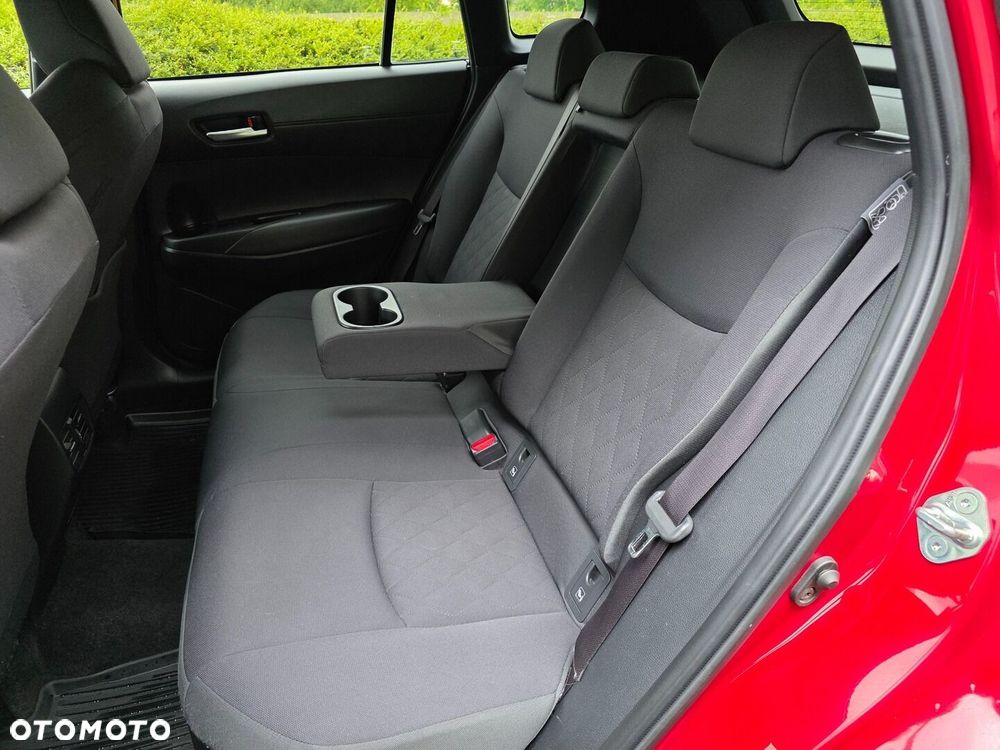 Toyota Corolla Cross - 20