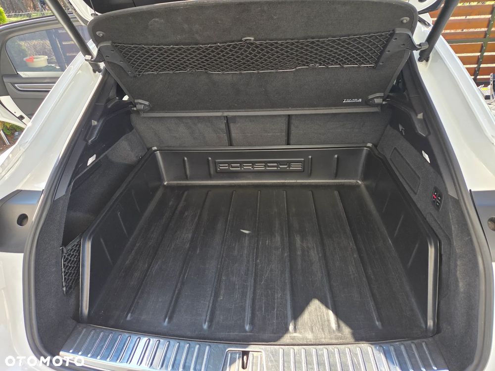 Porsche Cayenne - 31