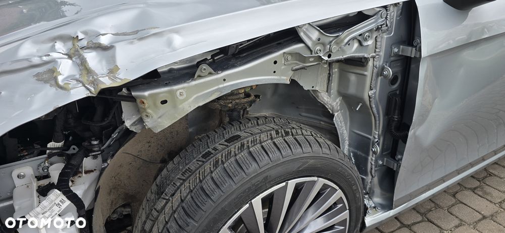 Skoda Superb 2.0 TDI SCR L&K DSG - 34