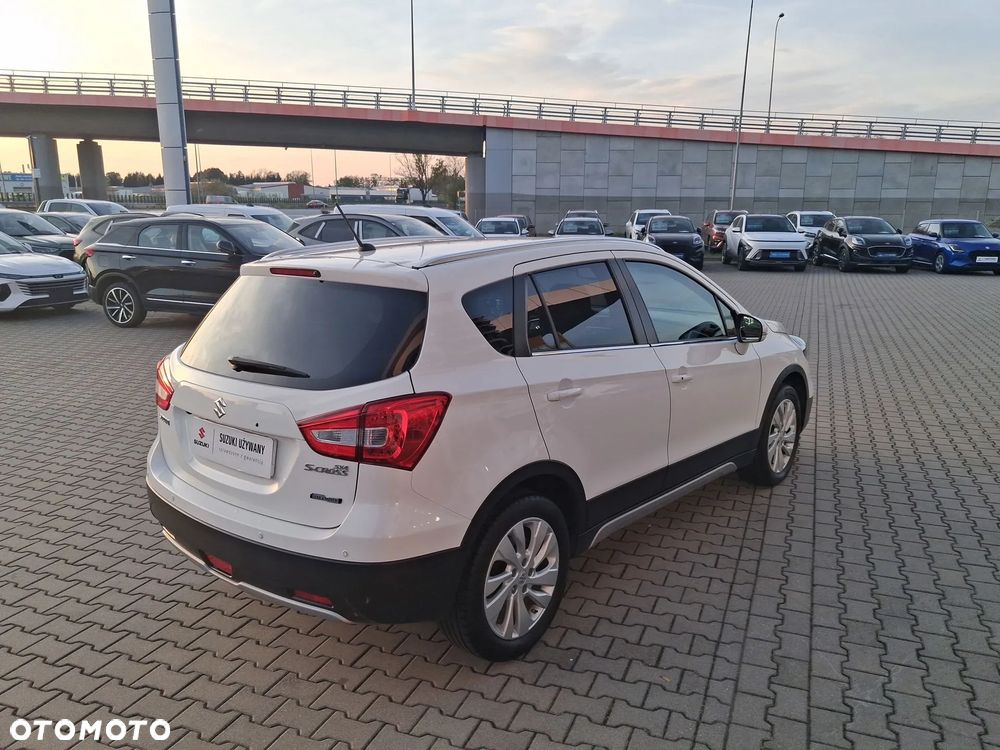 Suzuki SX4 S-Cross 1.4 SHVS Premium - 11