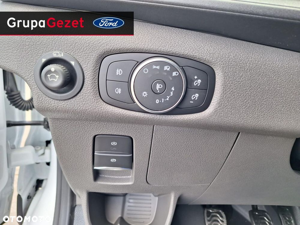 Ford Transit - 10