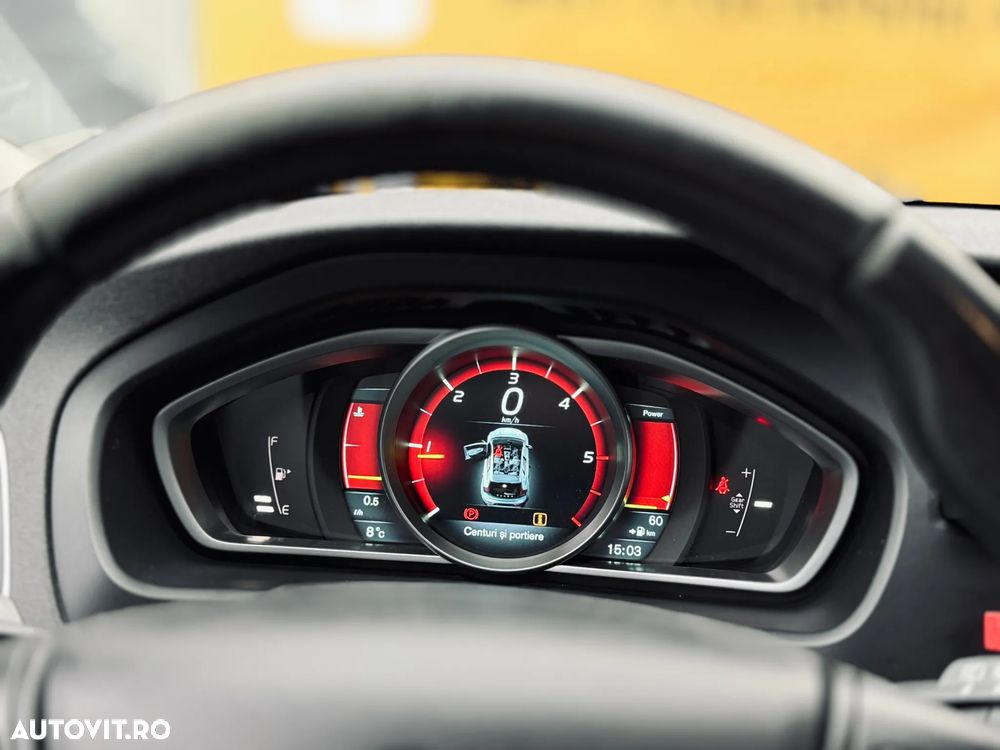 Volvo V40 D2 Kinetic - 6