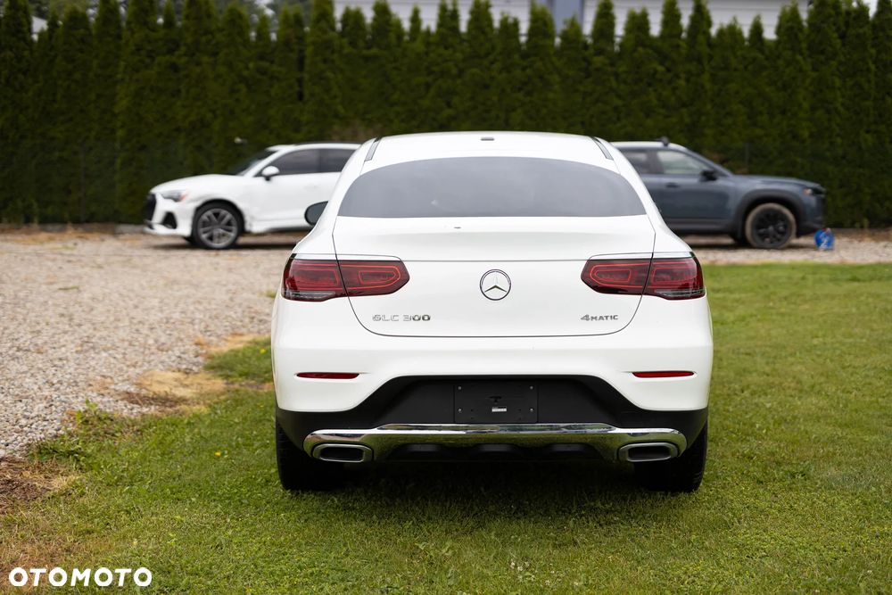 Mercedes-Benz GLC 300 4Matic 9G-TRONIC - 8