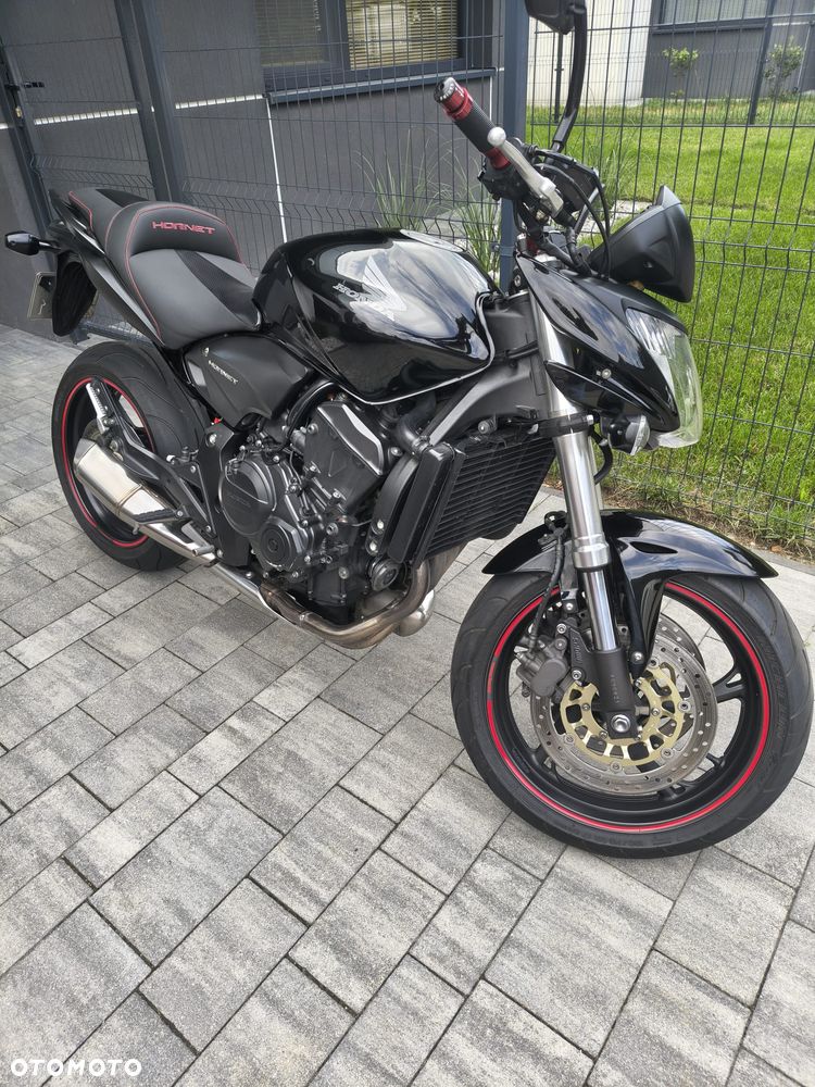 Honda Hornet - 9