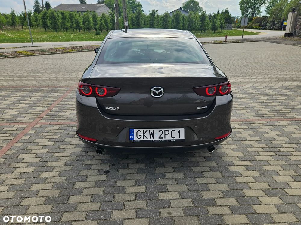 Mazda 3 2.0 mHEV Hikari - 8