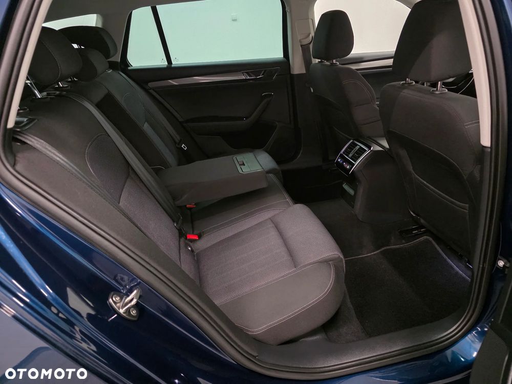 Skoda Superb 2.0 TDI SCR Style DSG - 19