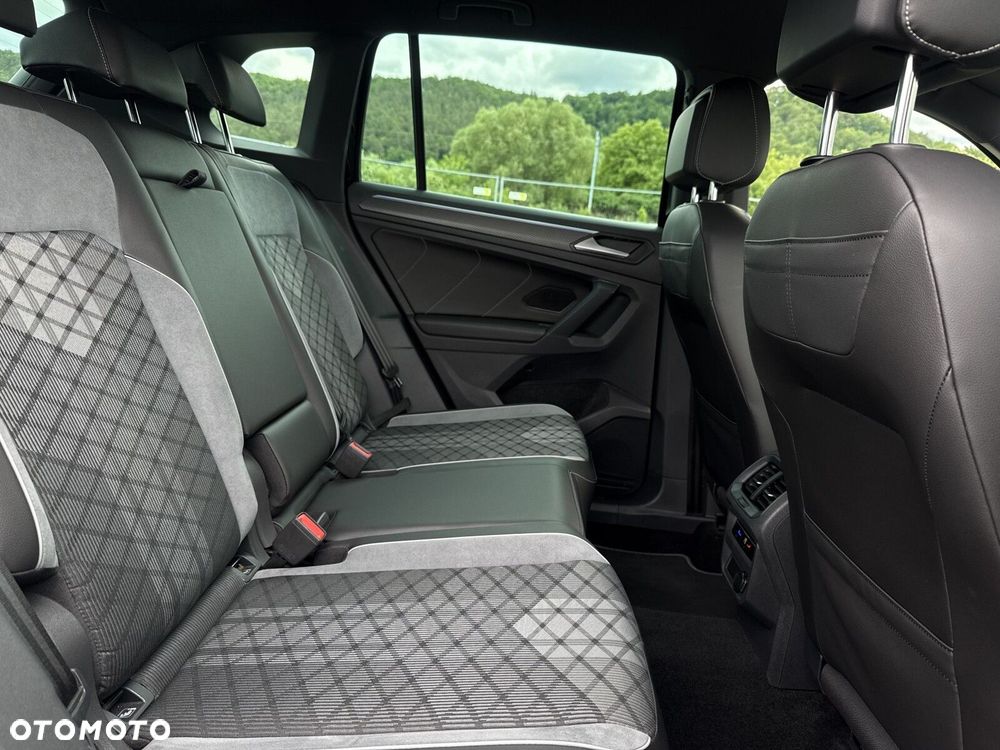 Volkswagen Tiguan 1.5 TSI EVO R-Line DSG - 32
