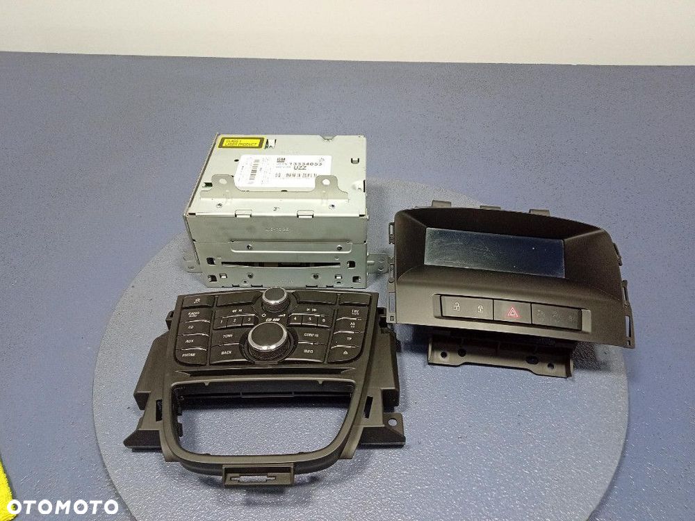 OPEL ASTRA J IV ZESTAW RADIO, WYŚWIETLACZ MAŁY, PANEL 13334053 - 1