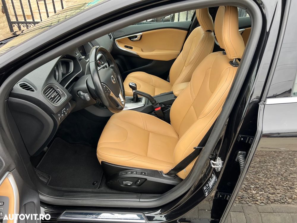 Volvo V40 D2 Inscription - 6