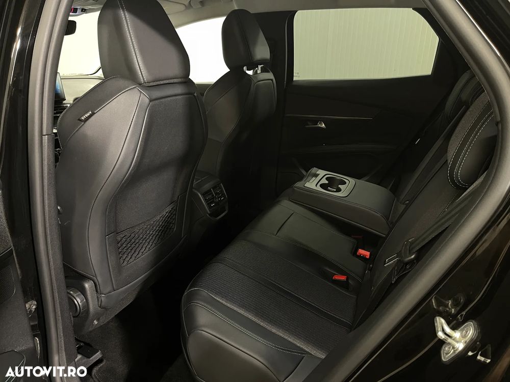 Peugeot 3008 225 e-EAT8 Allure Pack - 11