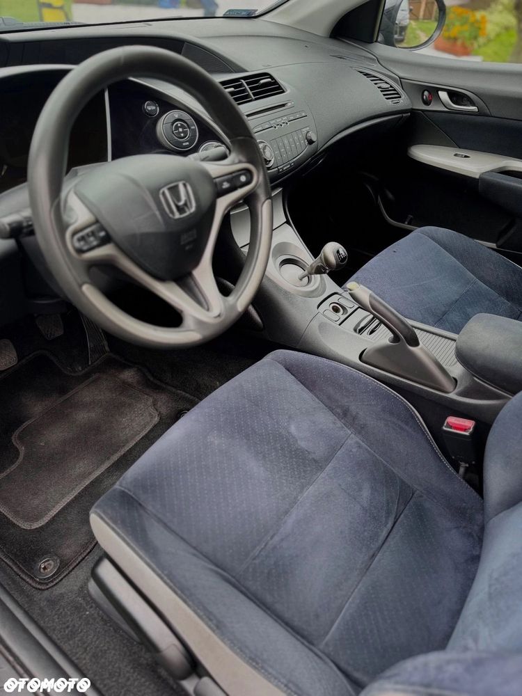 Honda Civic 1.4 Comfort - 9