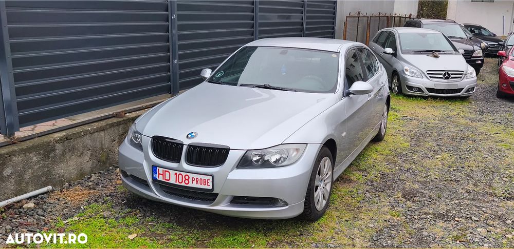 BMW Seria 3 325xi - 26