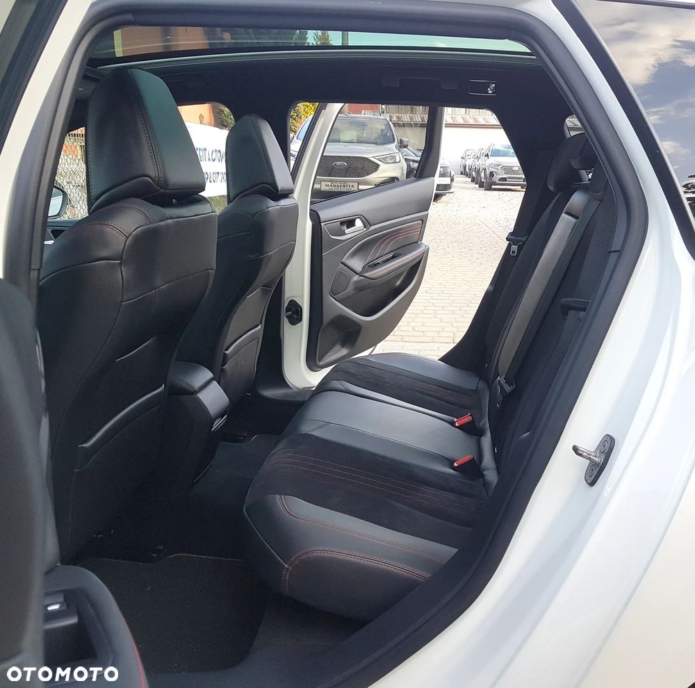 Peugeot 308 BlueHDi 130 Stop & Start GT Pack - 11