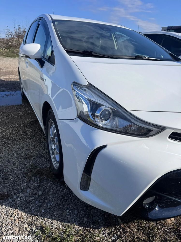 Toyota Prius+ (Hybrid) Comfort - 3