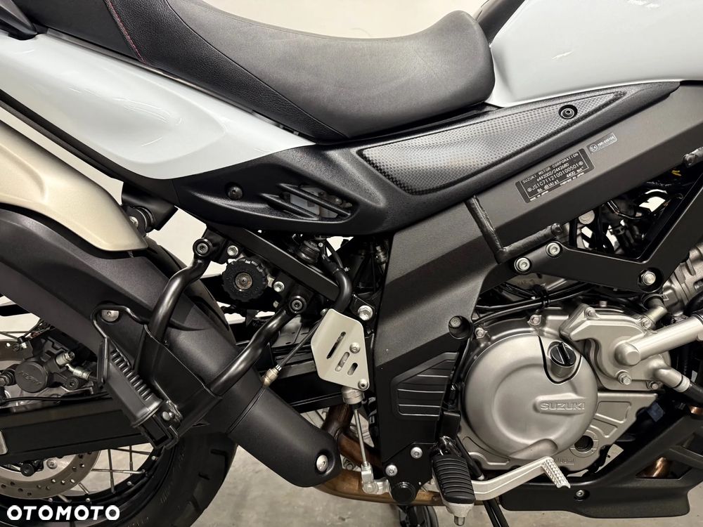 Suzuki V-STROM - 33