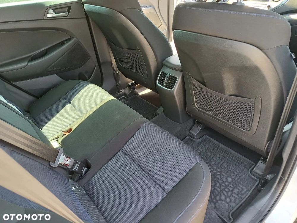 Hyundai Tucson 2.0 CRDI Premium 4WD - 16
