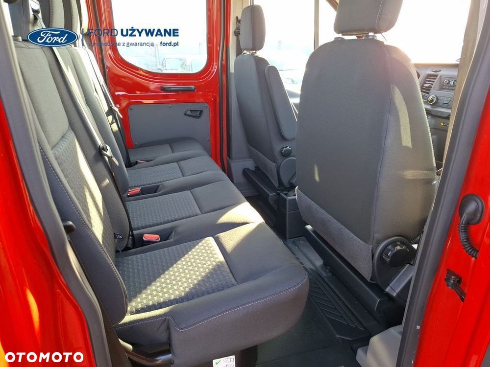 Ford Transit - 12