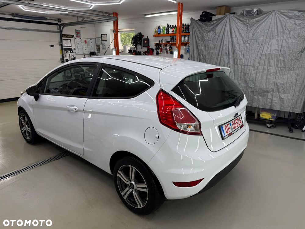 Ford Fiesta 1.25 Trend Edition - 10