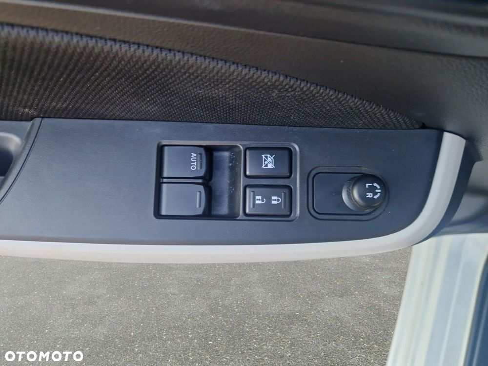 Suzuki Swift - 11