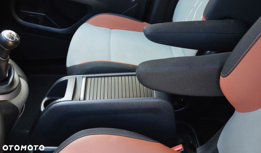 Peugeot Partner - 16