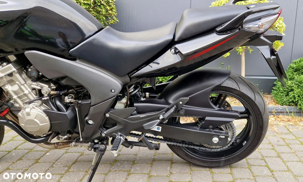 Honda CBF - 32