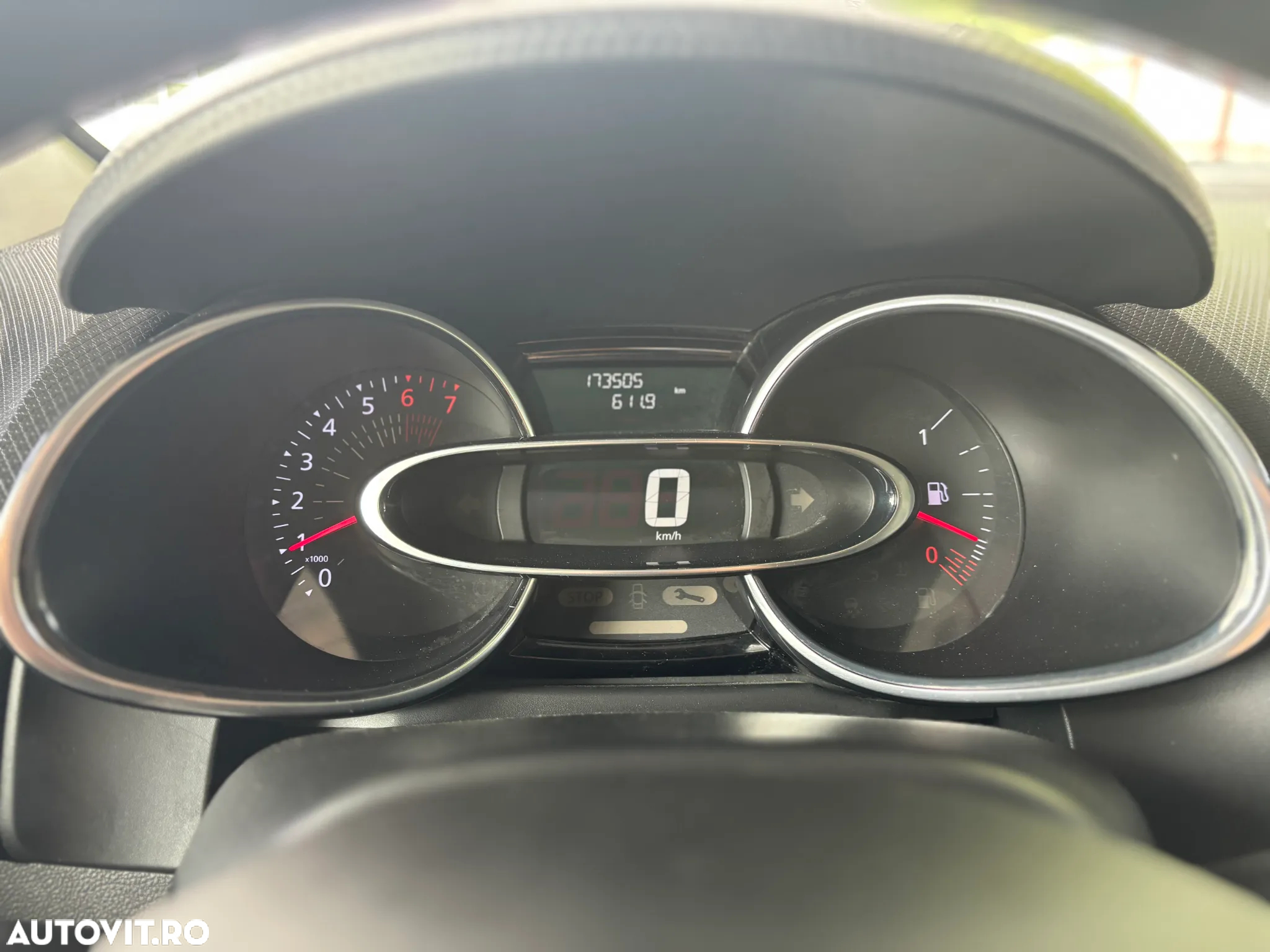 Renault Clio IV TCe Life - 12
