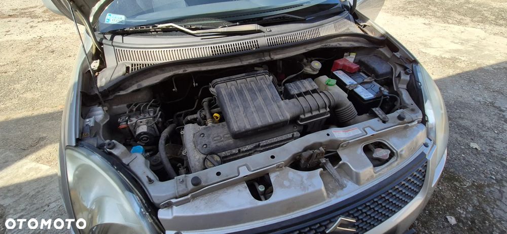 Suzuki Swift - 6