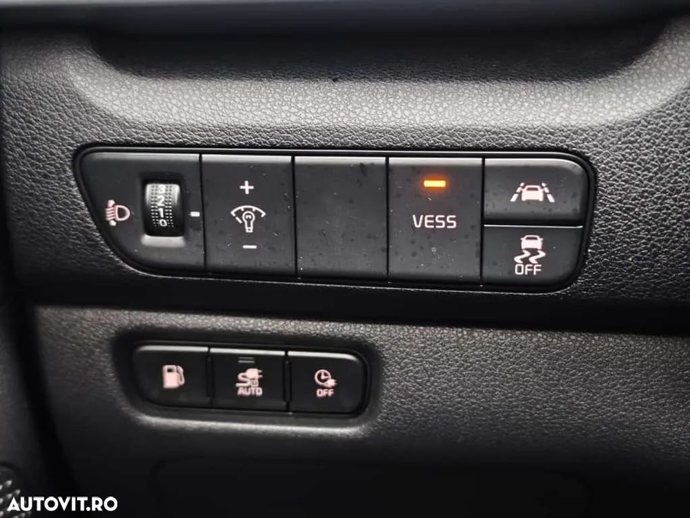 Kia Niro 1.6 GDI 2WD Aut. Spirit - 25