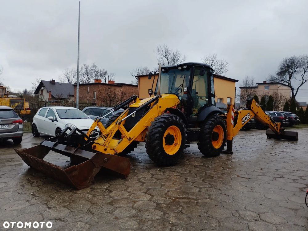 JCB 4CX - 10