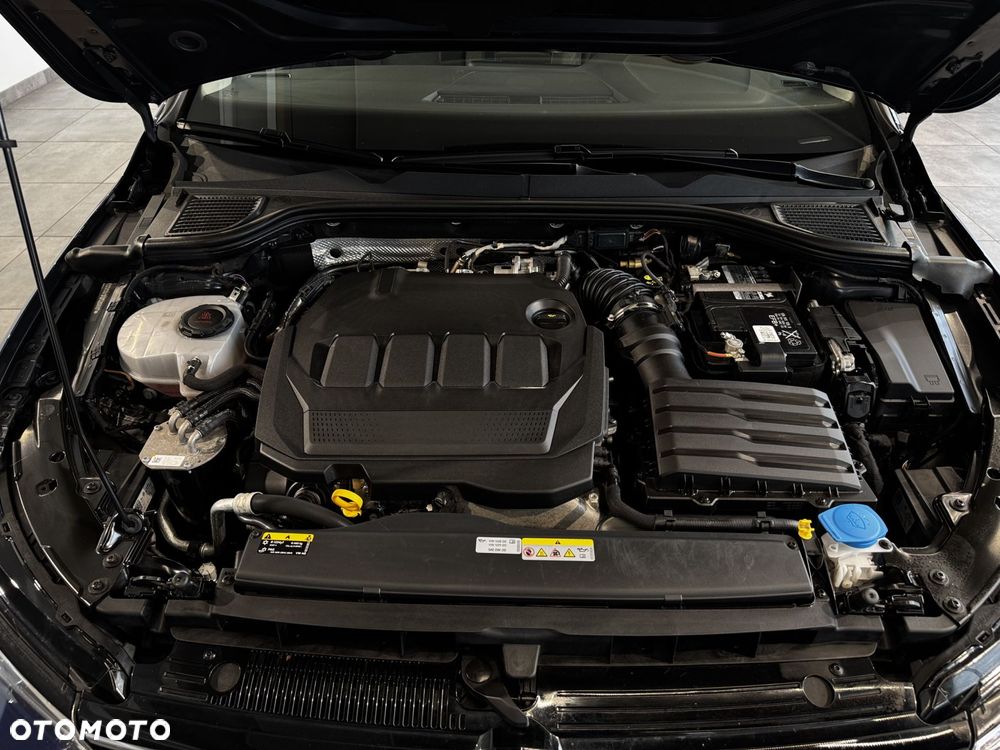 Volkswagen Golf - 29