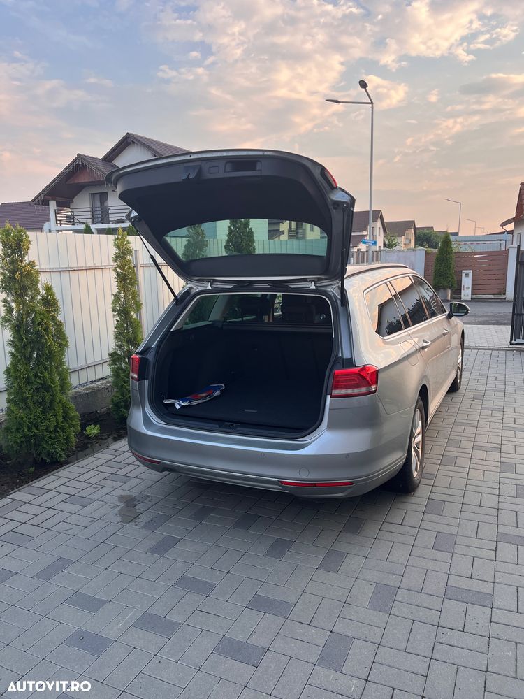 Volkswagen Passat 1.6 TDI Comfortline - 8