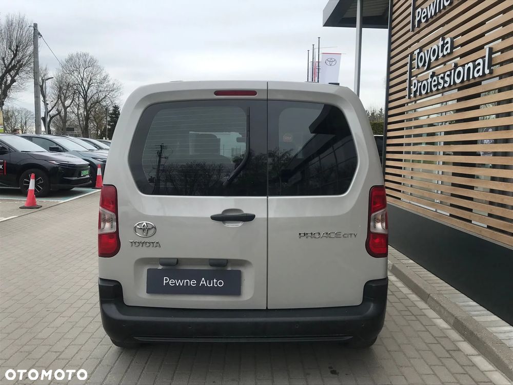 Toyota Proace City Verso 1.5 D-4D Business - 6