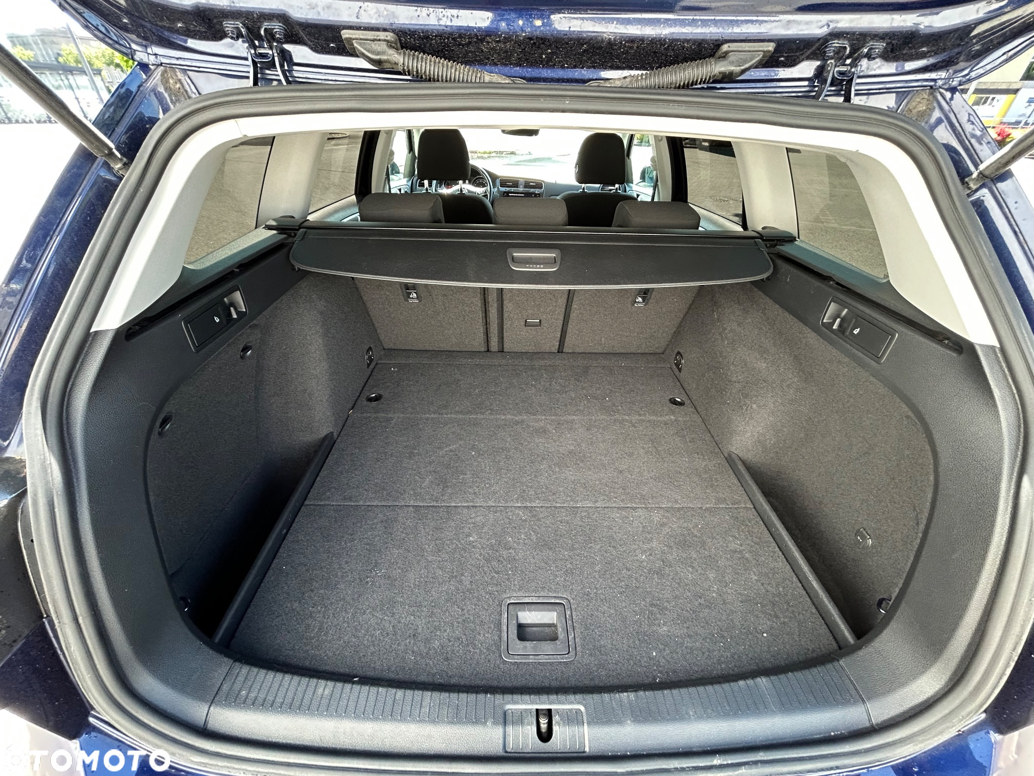 Volkswagen Golf VII 1.6 TDI BMT Comfortline - 12