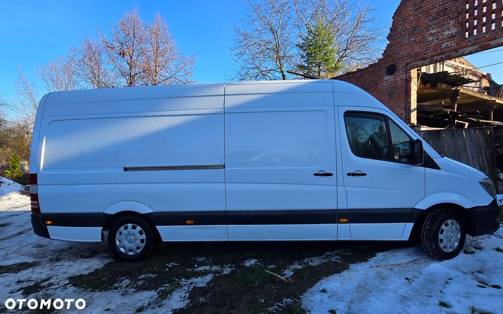 Mercedes-Benz Sprinter 319 - 6