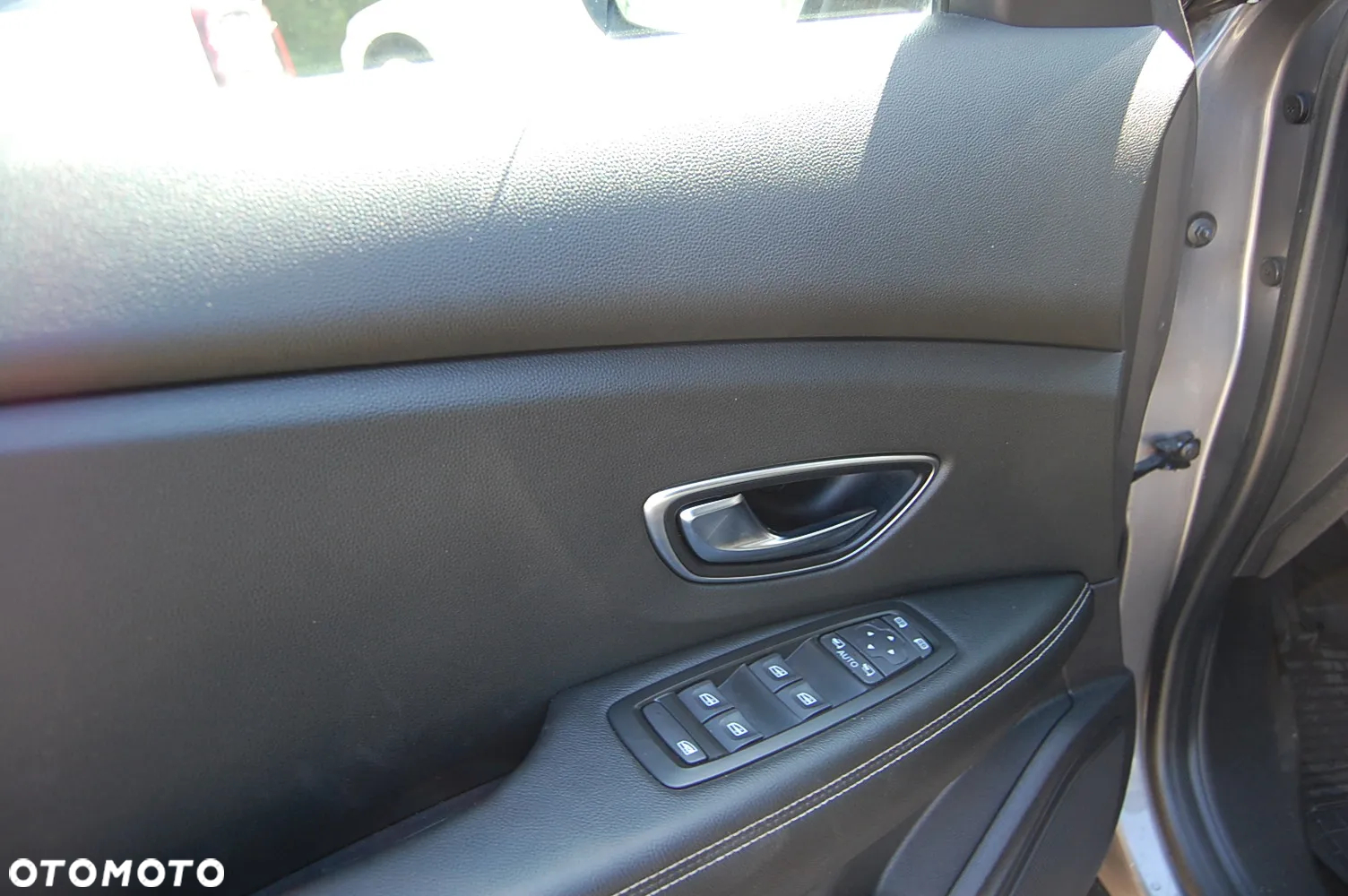 Renault Scenic - 15