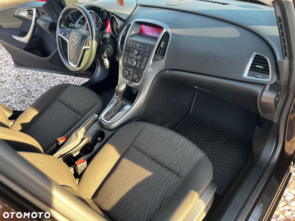 Opel Astra 1.6 Enjoy EU6 - 28