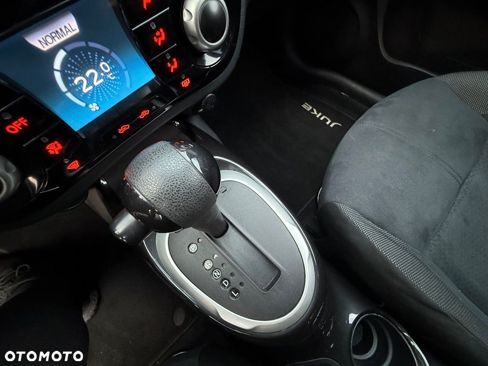 Nissan Juke 1.6 Xtronic Tekna - 23