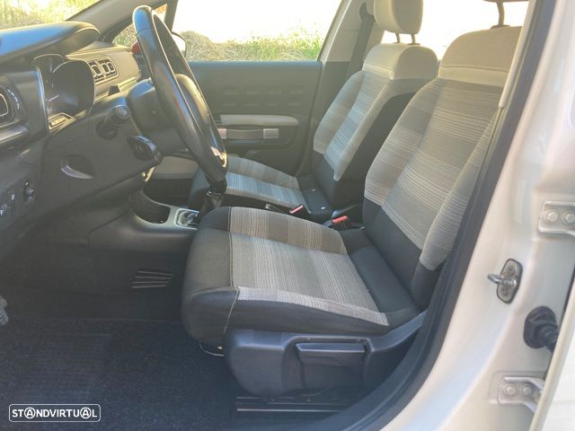 Citroën C3 1.2 PureTech Feel - 28