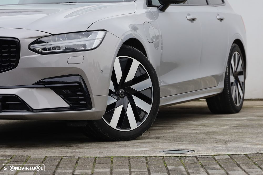 Volvo V90 2.0 T8 PHEV Plus Dark AWD - 6