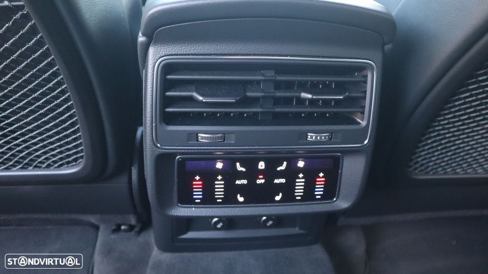 Audi RS Q8 4.0 TFSI quattro Tiptronic - 21