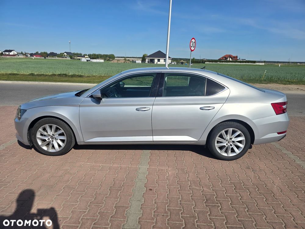 Skoda Superb - 2