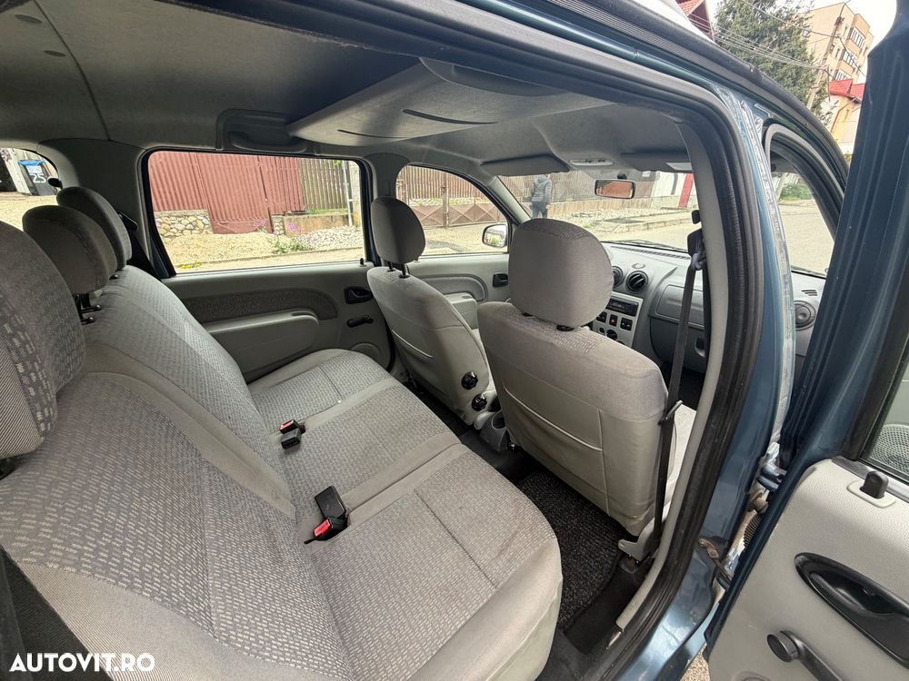 Dacia Logan 1.6 16V Laureate - 10