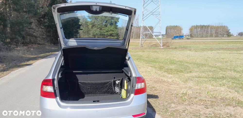 Skoda RAPID ver-1-6-tdi-dpf-ambition - 10