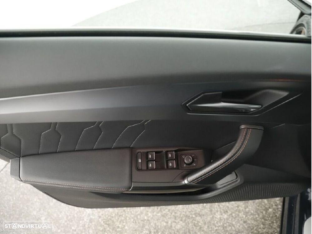 Cupra Formentor 1.4 e-Hybrid DSG VZ - 9