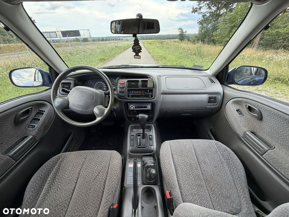 Suzuki Grand Vitara - 14