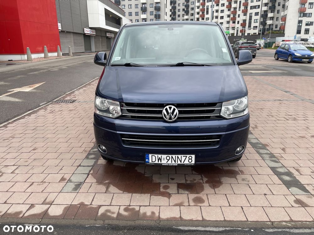 Volkswagen Multivan - 1