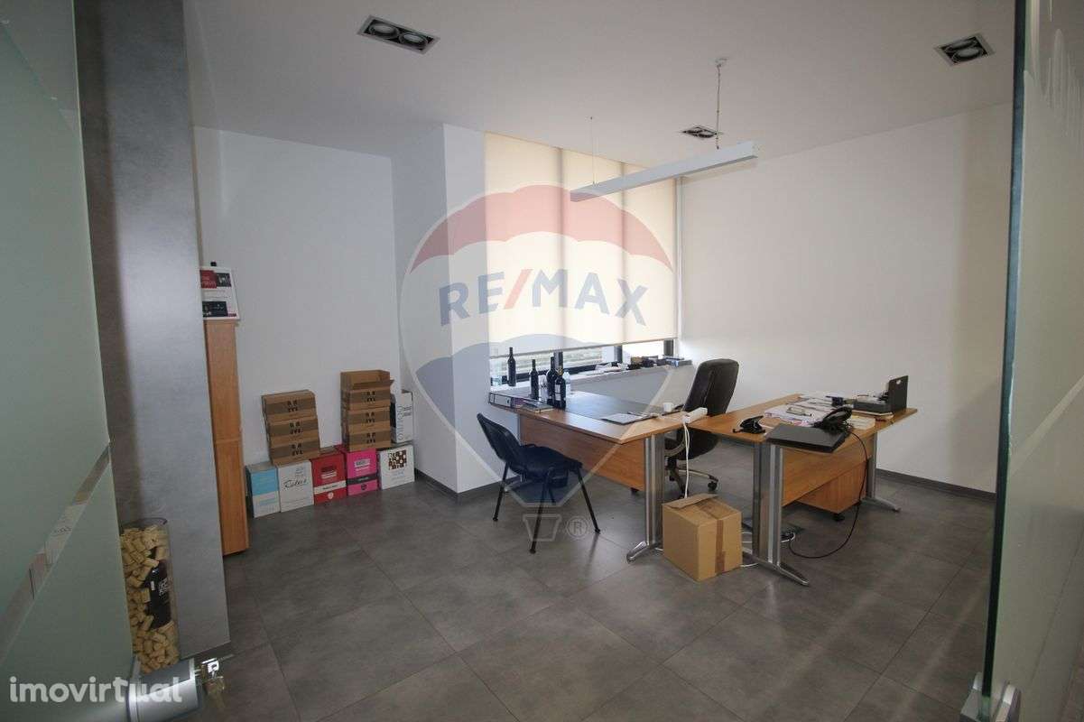 Escritório  para venda - Grande imagem: 2/19