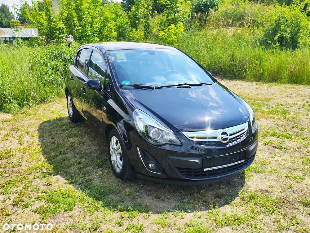 Opel Corsa 1.4 16V Cosmo - 12