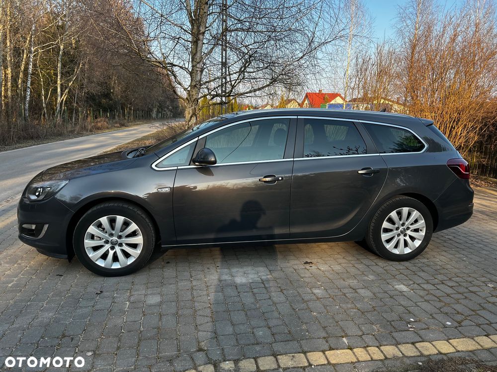 Opel Astra 1.6 CDTI Cosmo - 3